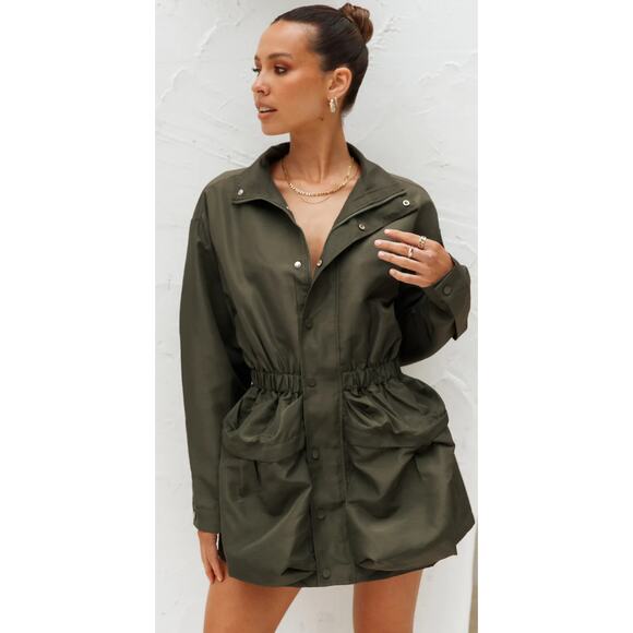 Lioness Quentin Parachute Jacket Jungle Green Medium NWT - Picture 1 of 15